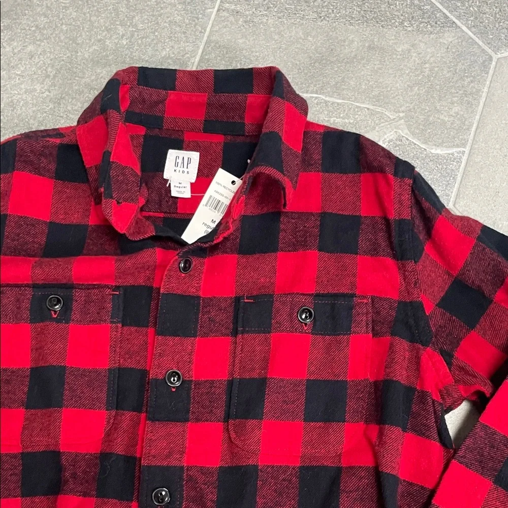 GAP Red & Black Buffalo Plaid Flannel Shirt – Size Boys Medium